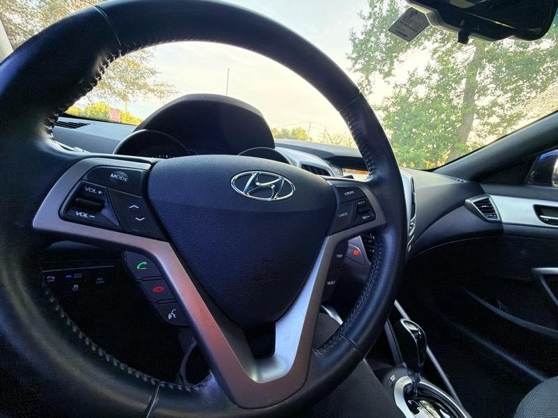 Hyundai Veloster  2016