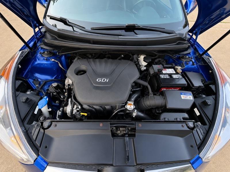 Hyundai Veloster  2016