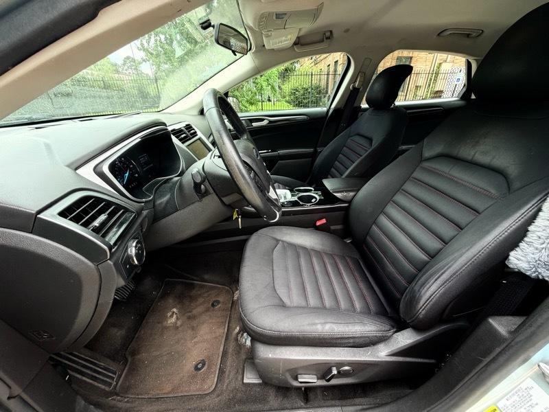 Ford Fusion Hybrid SE 2014