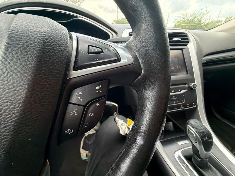 Ford Fusion Hybrid SE 2014