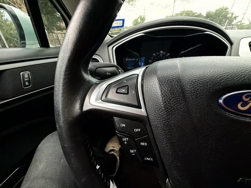 Ford Fusion Hybrid SE 2014