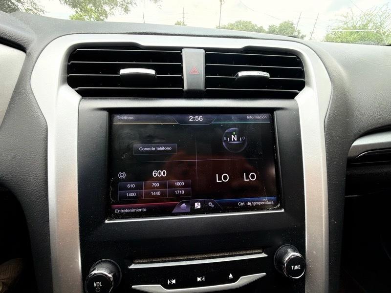 Ford Fusion Hybrid SE 2014