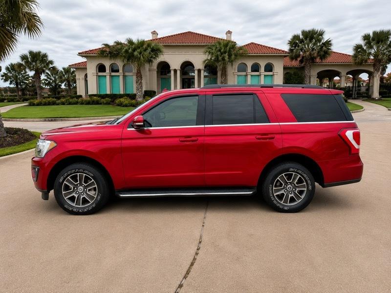 Ford Expedition XLT 2018