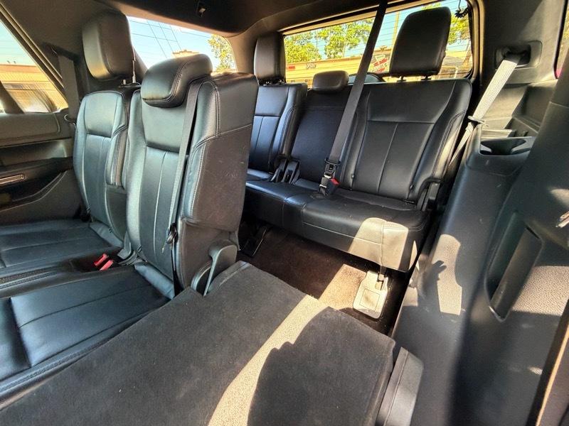 Ford Expedition XLT 2018