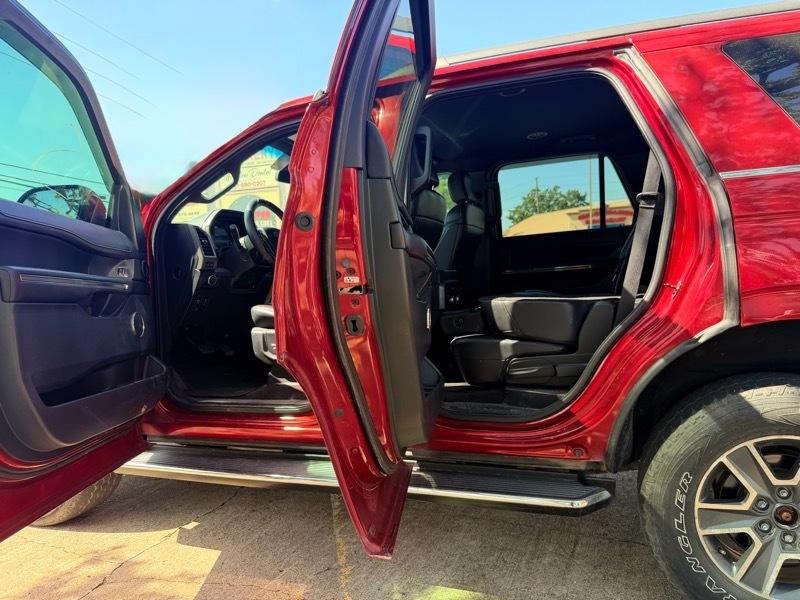 Ford Expedition XLT 2018