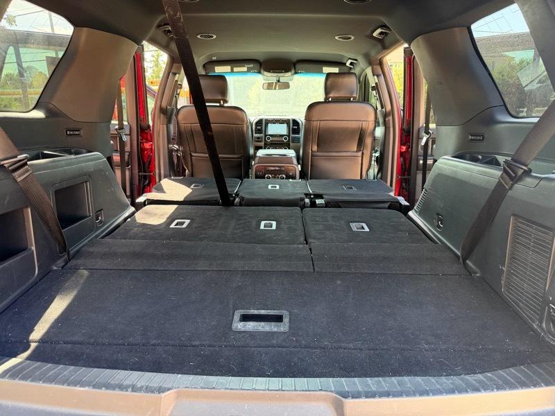 Ford Expedition XLT 2018