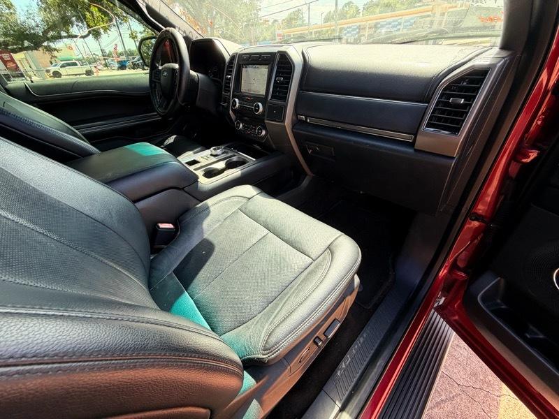 Ford Expedition XLT 2018