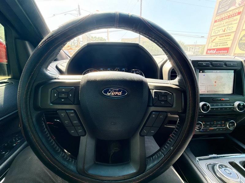 Ford Expedition XLT 2018