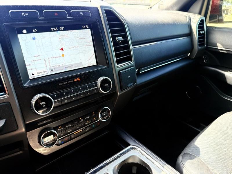 Ford Expedition XLT 2018
