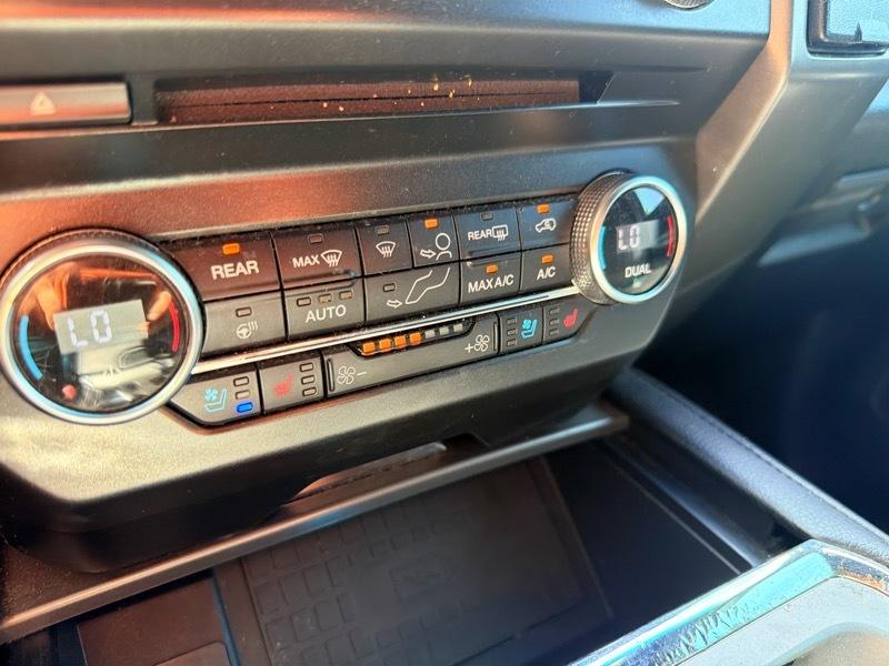 Ford Expedition XLT 2018