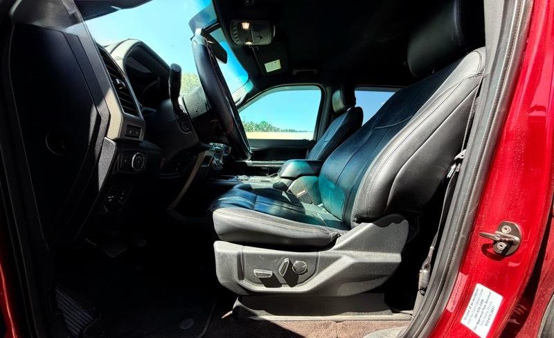 Ford Expedition XLT 2018