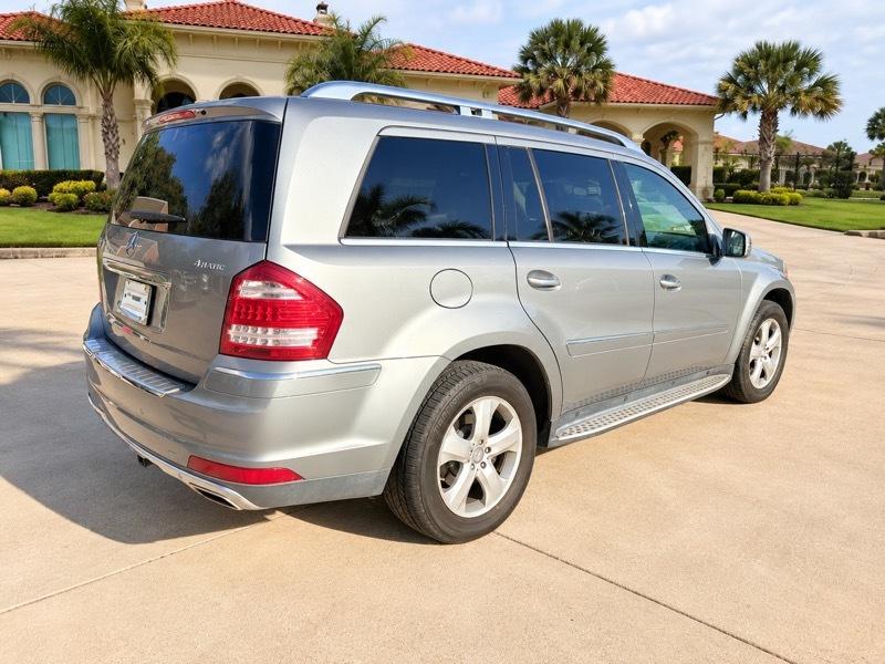 Mercedes-Benz GL-Class GL450 4MATIC 2012