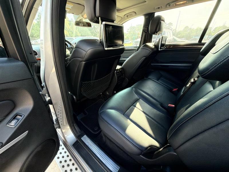Mercedes-Benz GL-Class GL450 4MATIC 2012