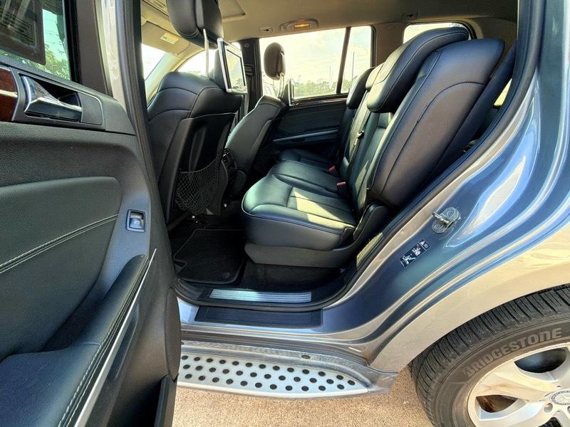 Mercedes-Benz GL-Class GL450 4MATIC 2012
