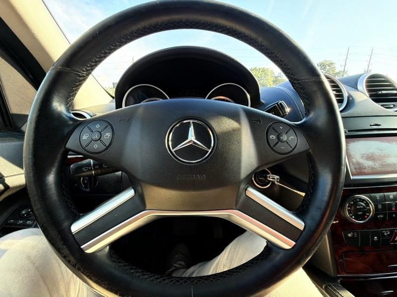 Mercedes-Benz GL-Class GL450 4MATIC 2012