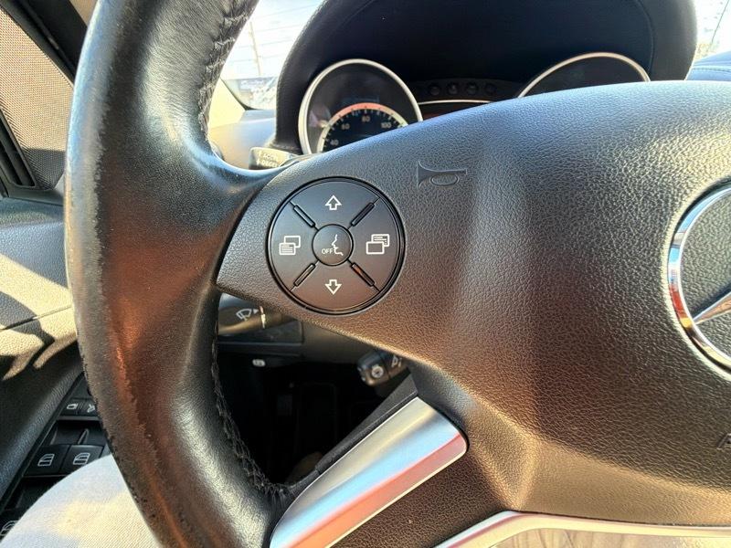 Mercedes-Benz GL-Class GL450 4MATIC 2012