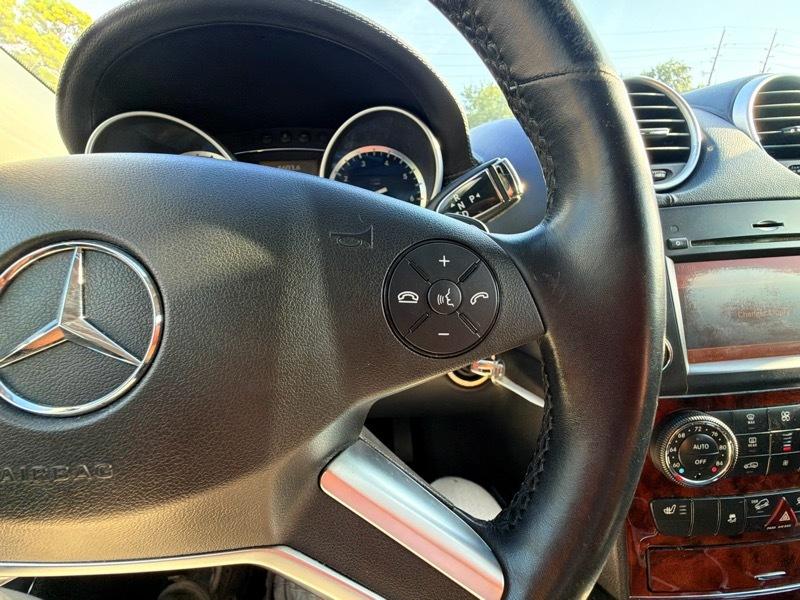 Mercedes-Benz GL-Class GL450 4MATIC 2012
