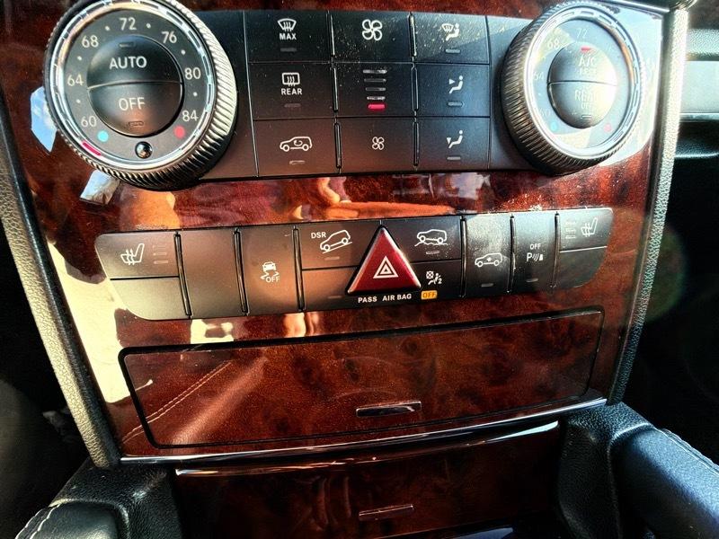 Mercedes-Benz GL-Class GL450 4MATIC 2012