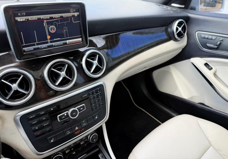 Mercedes-Benz CLA-Class CLA250 2014