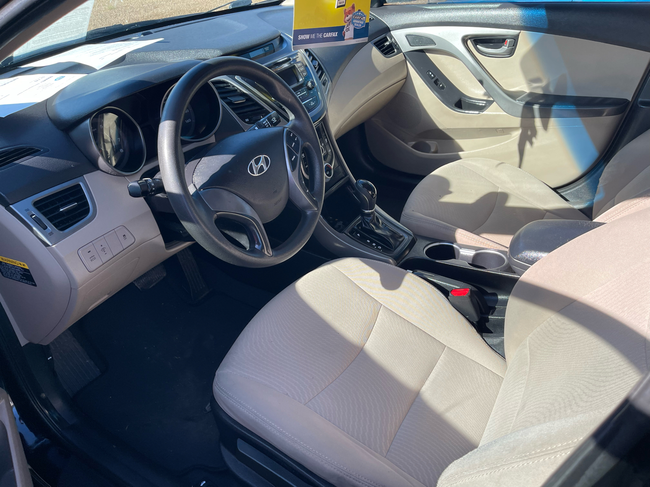 Hyundai Elantra SE 2015