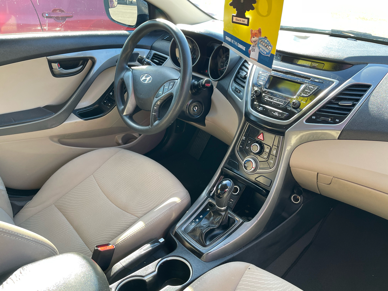 Hyundai Elantra SE 2015