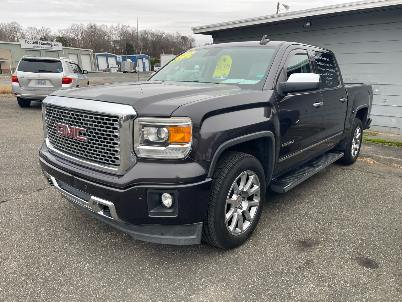GMC Sierra 1500 Denali Crew Cab Short Box 4WD 2015