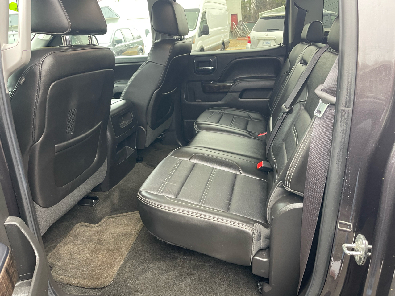 GMC Sierra 1500 Denali Crew Cab Short Box 4WD 2015