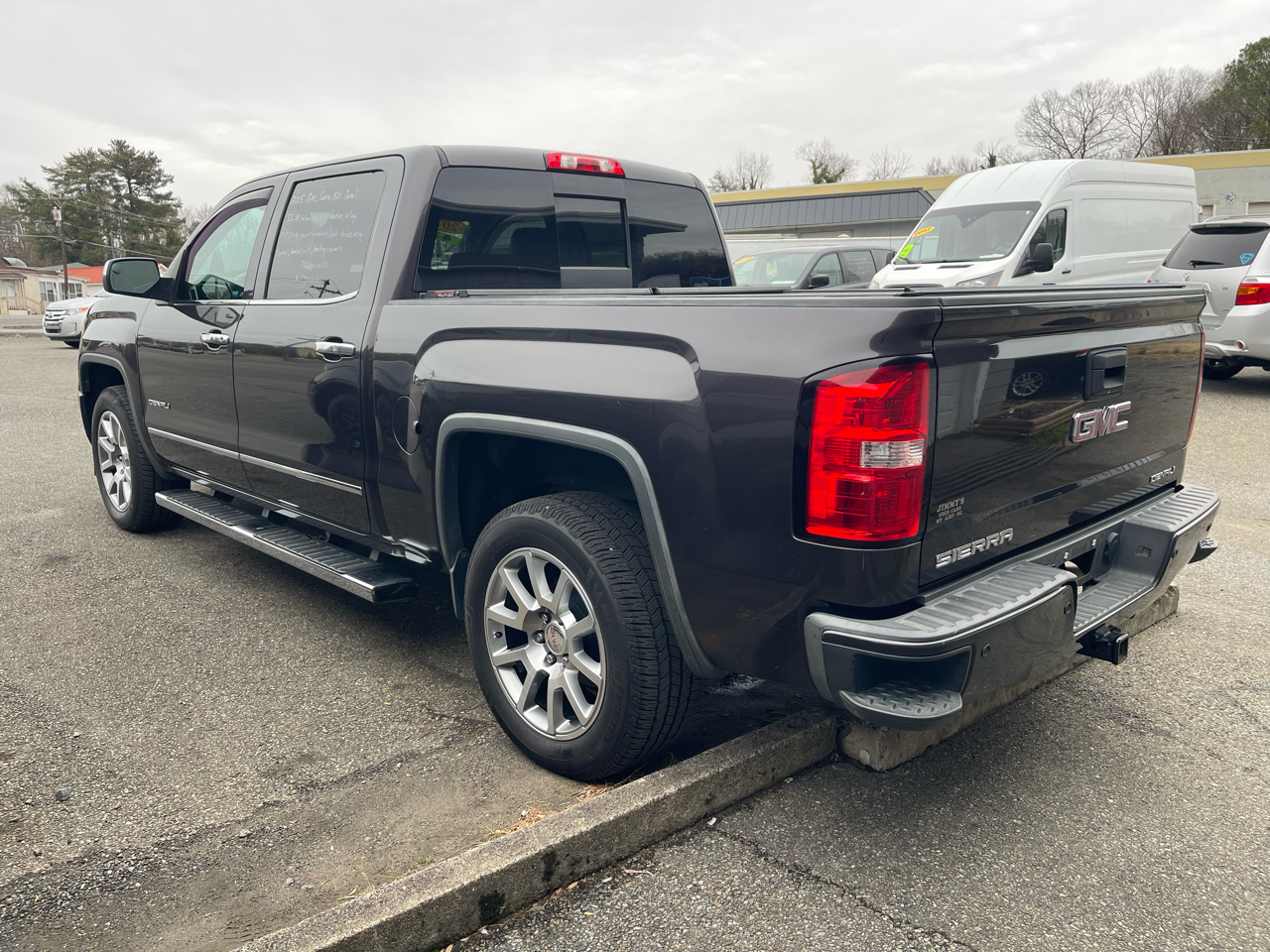 GMC Sierra 1500 Denali Crew Cab Short Box 4WD 2015