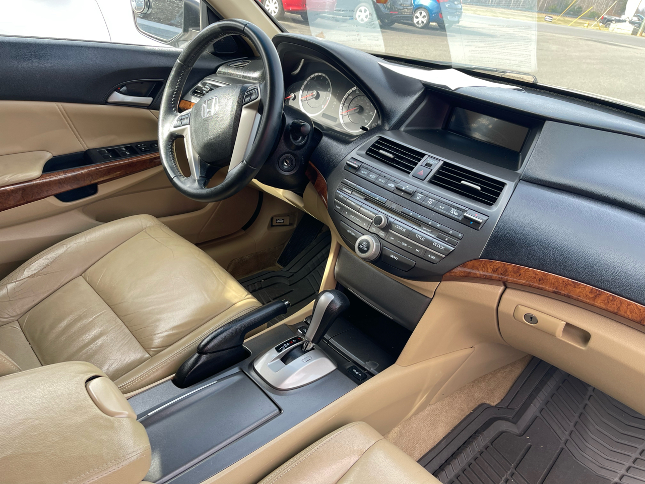 Honda Accord EX-L Sedan AT 2011