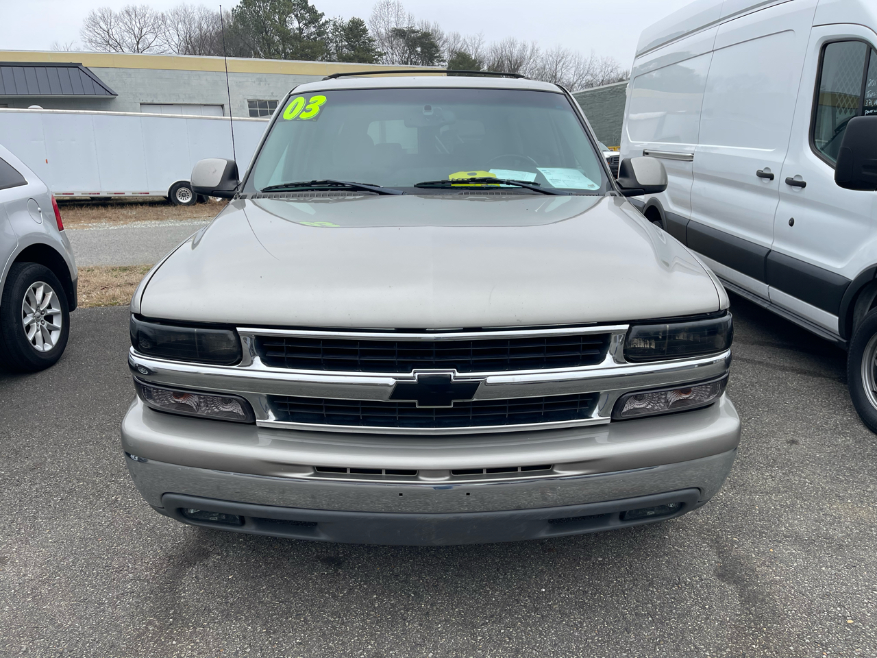 Chevrolet Suburban 1500 2WD 2003