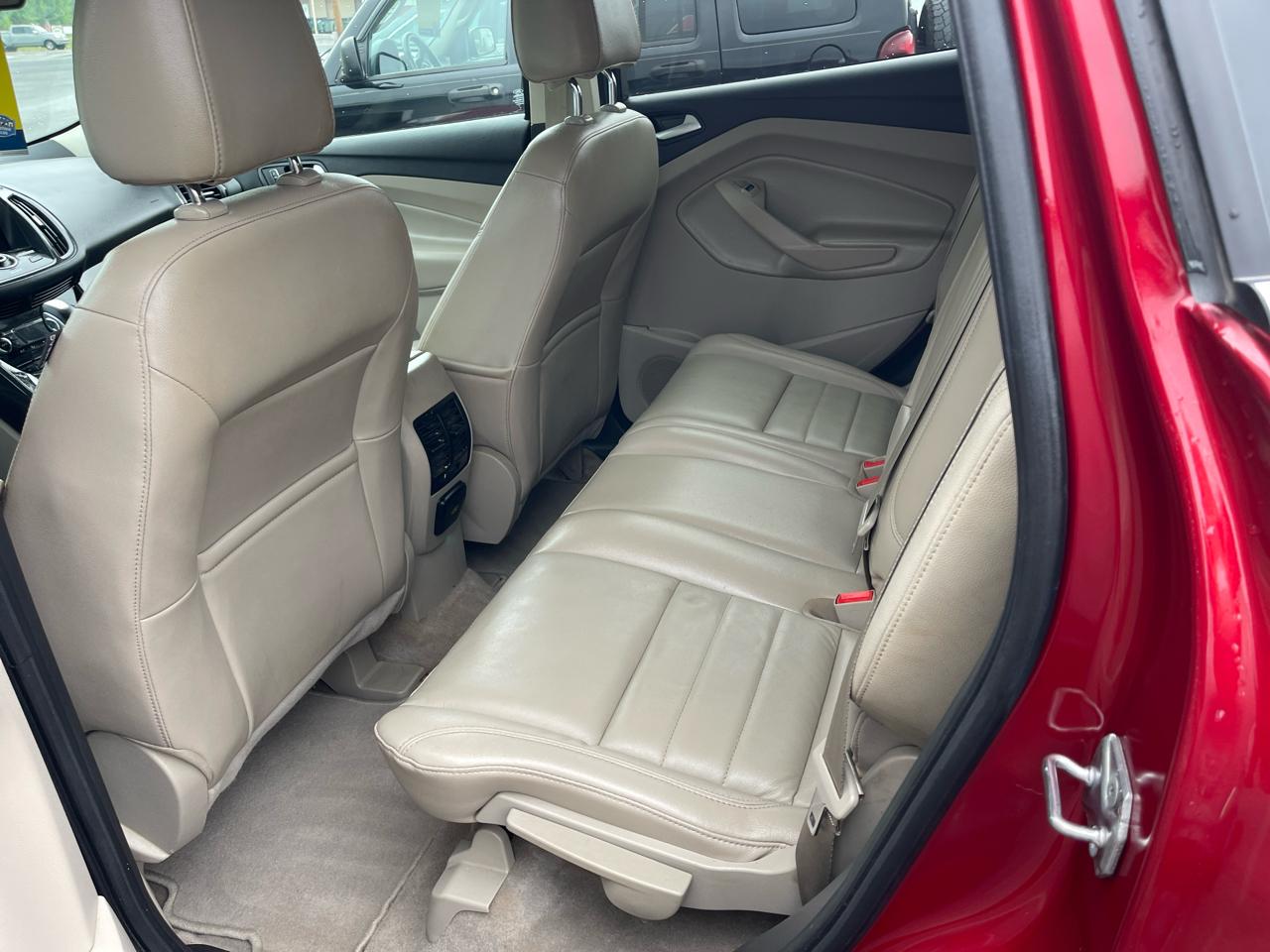 Ford Escape Titanium FWD 2016