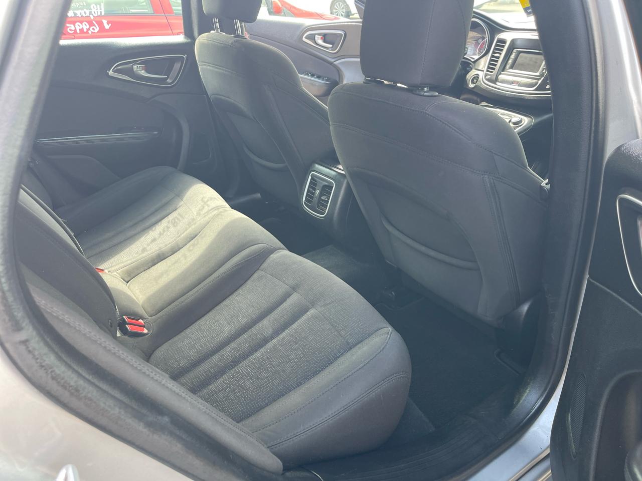 Chrysler 200 Limited 2015