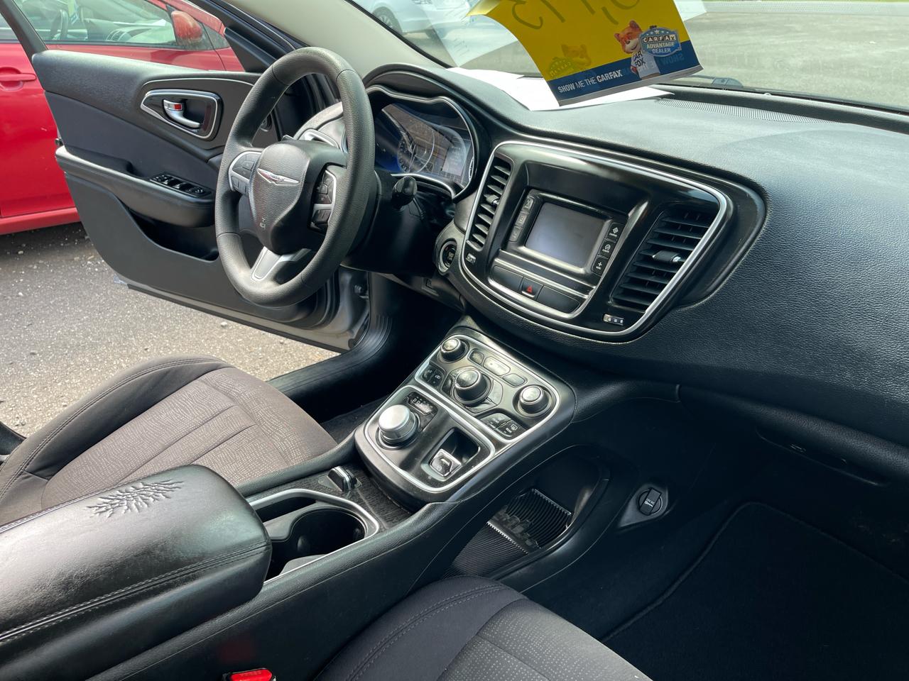 Chrysler 200 Limited 2015