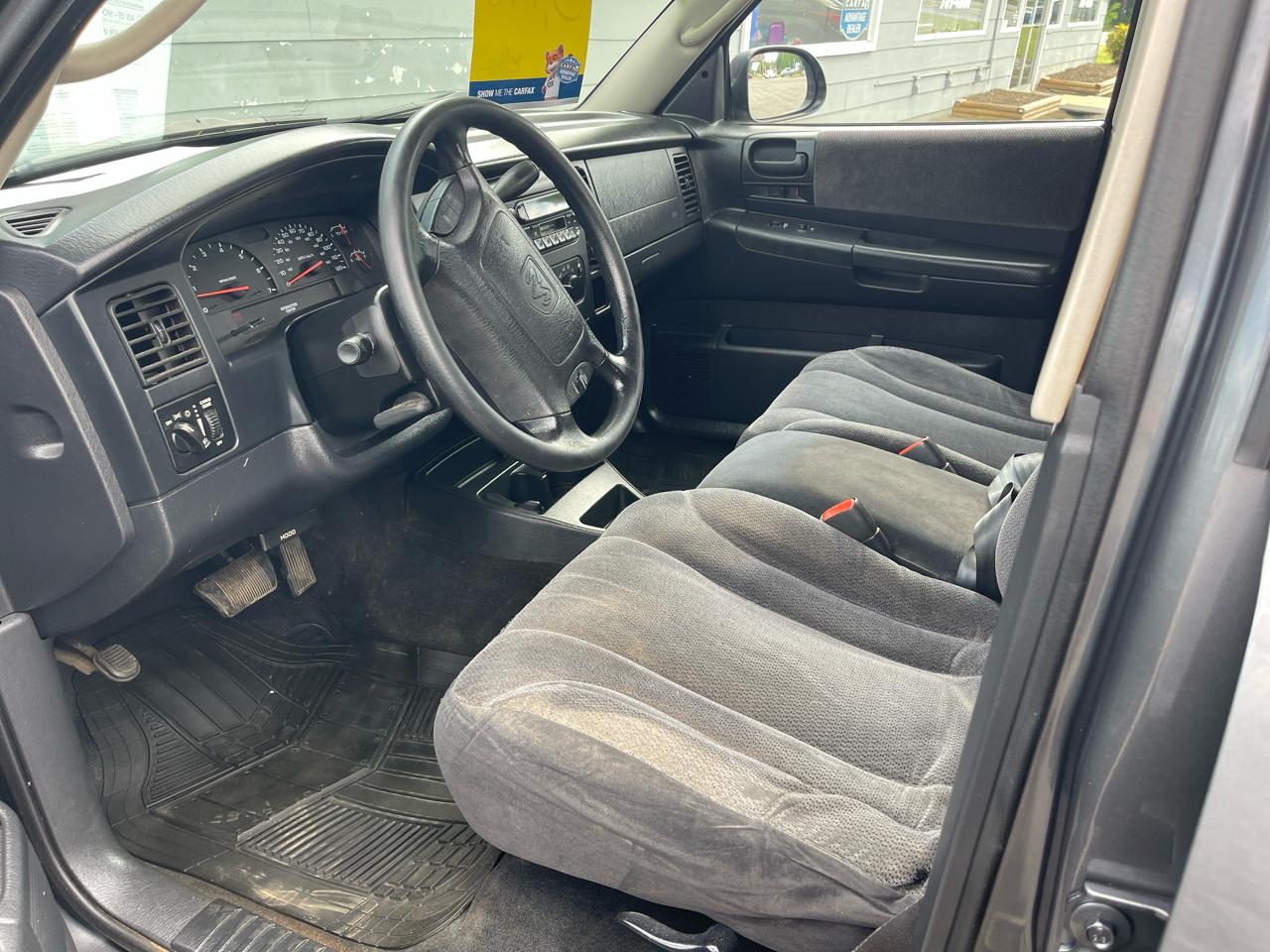 Dodge Dakota SLT Quad Cab 4WD 2004
