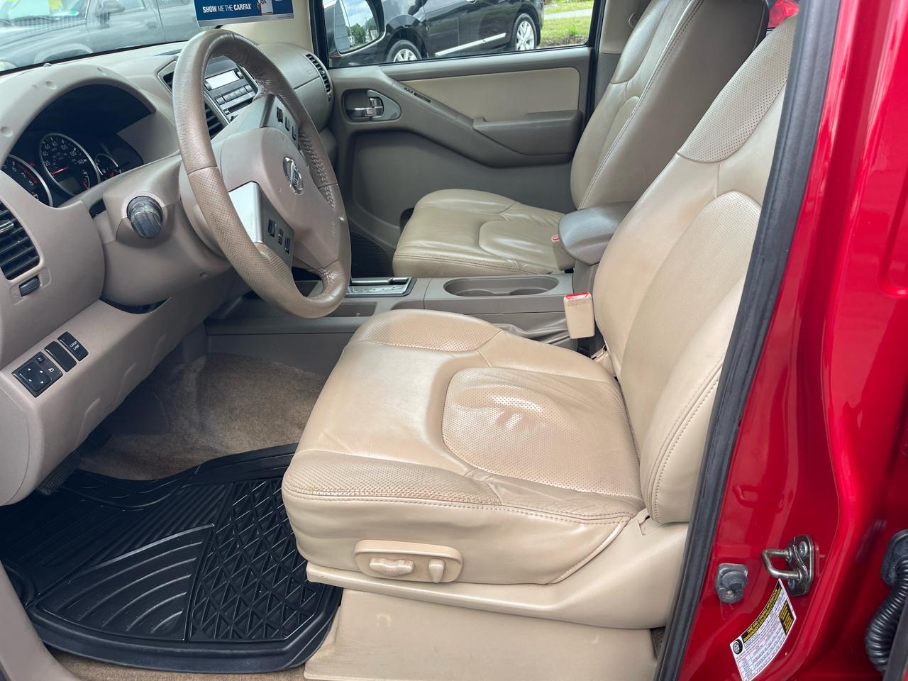 Nissan Frontier Crew Cab 4x4 SL 2011