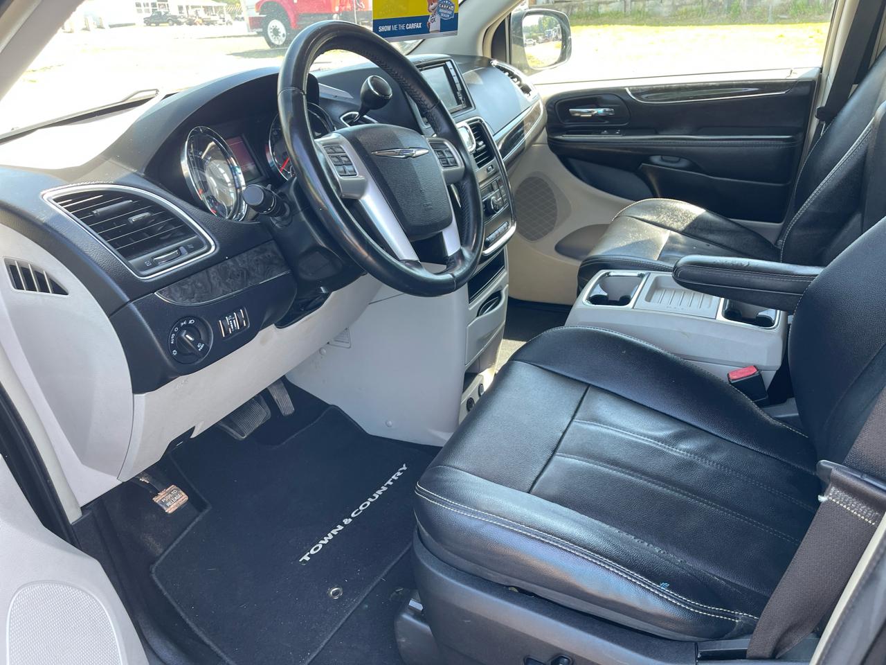 Chrysler Town & Country Touring 2015