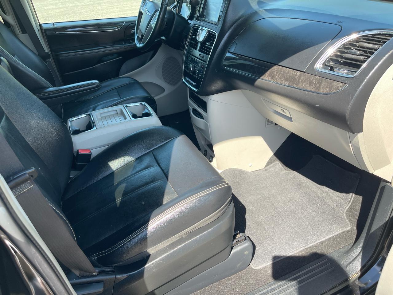 Chrysler Town & Country Touring 2015