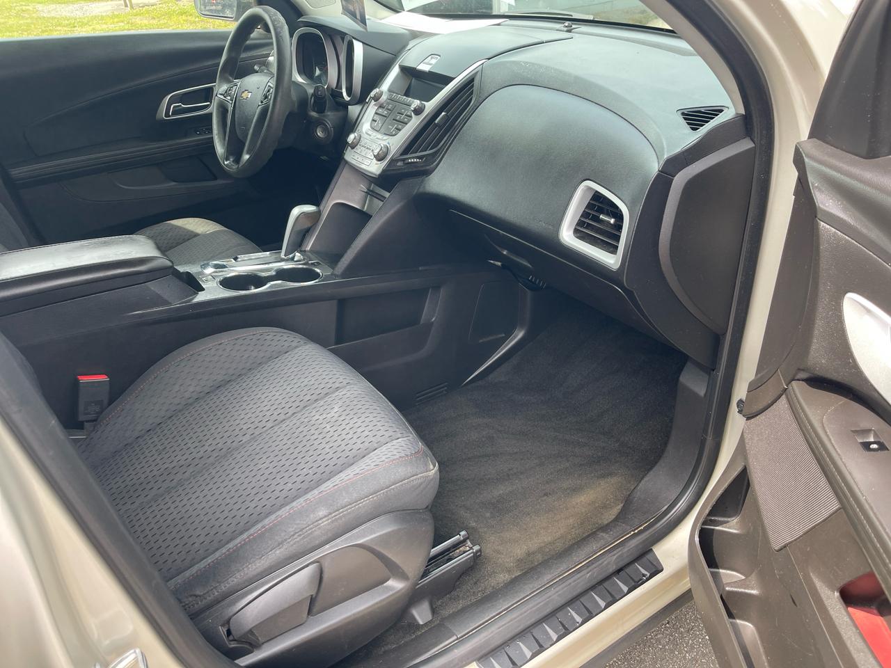 Chevrolet Equinox LS 2WD 2013