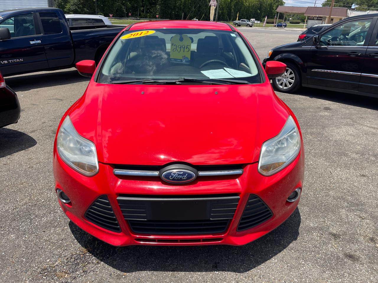 Ford Focus SE Sedan 2012