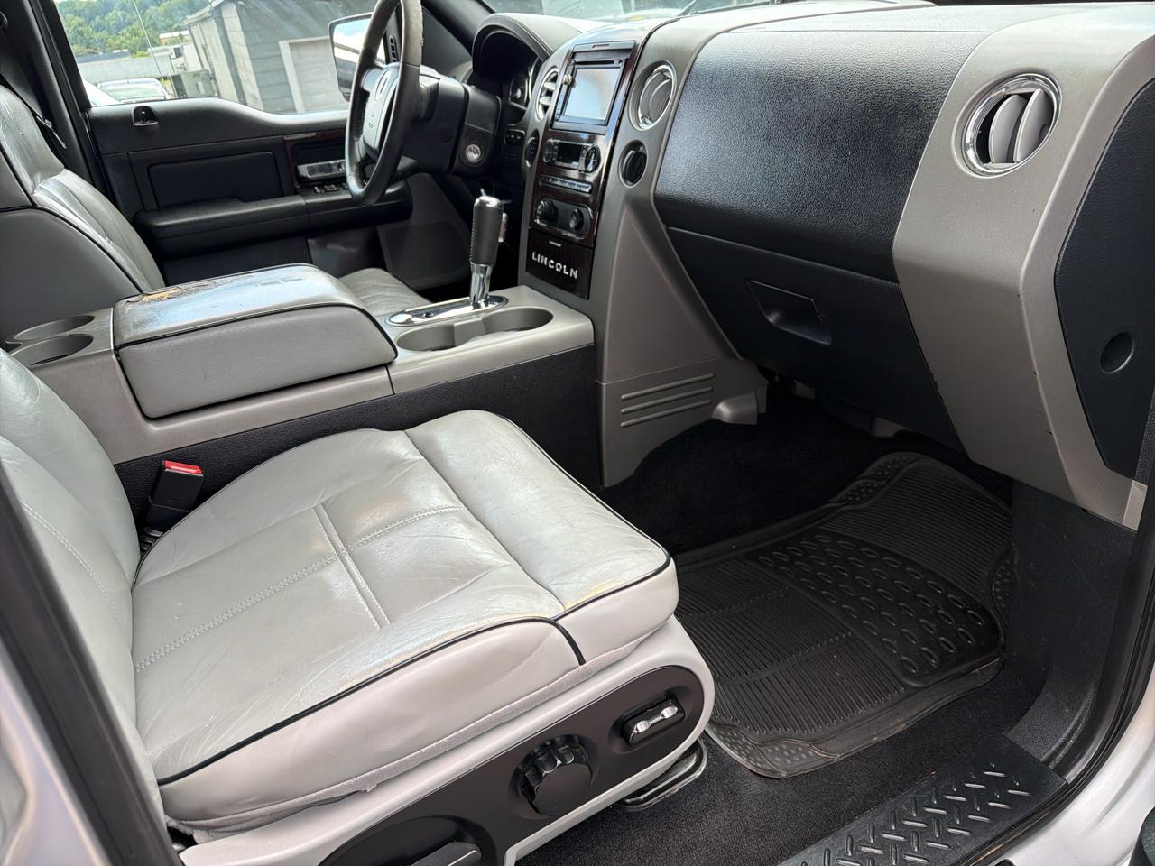 Lincoln Mark LT 4WD 2006