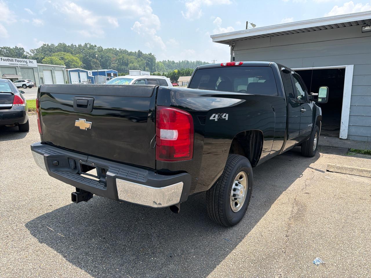 Chevrolet Silverado 2500HD LT1 Ext. Cab Long Box 4WD 2009