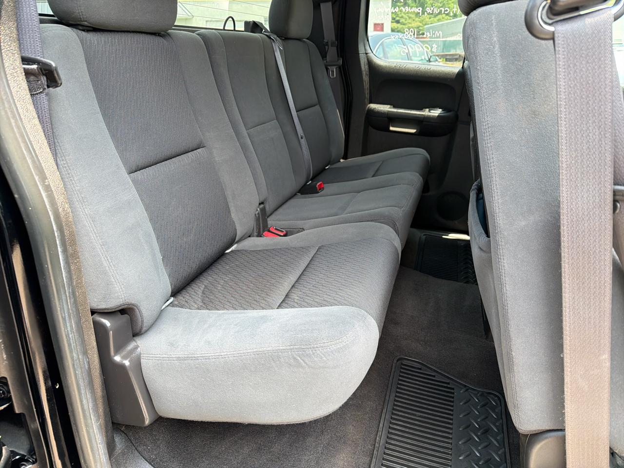 Chevrolet Silverado 2500HD LT1 Ext. Cab Long Box 4WD 2009