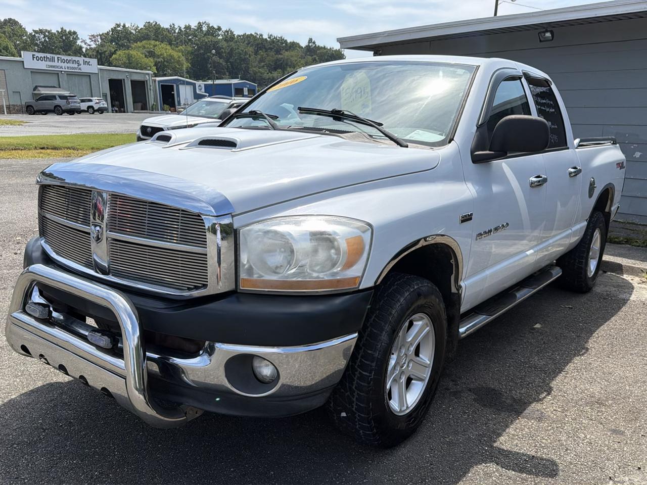 Dodge Ram 1500 SLT Crew Cab 4WD 2006