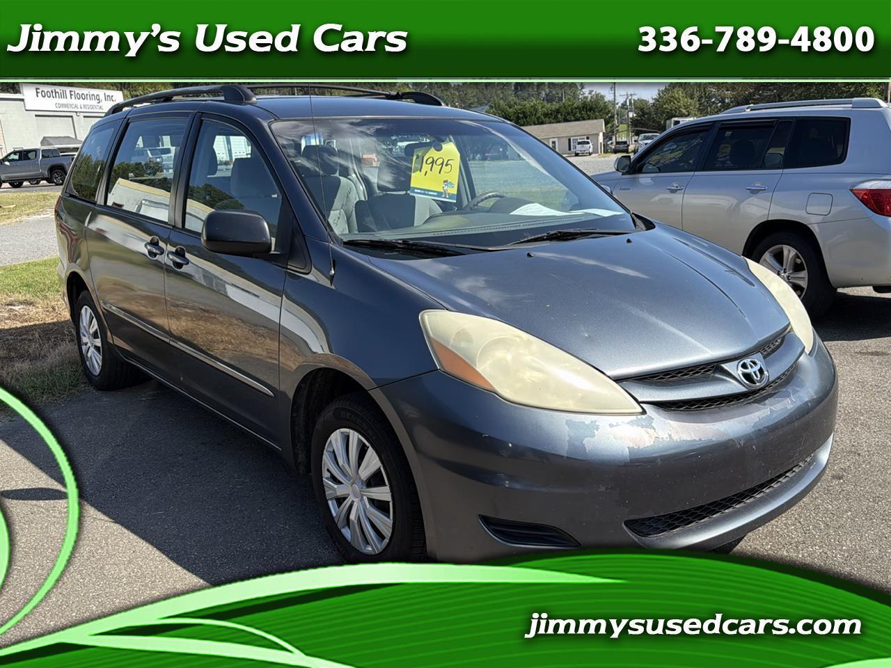 Toyota Sienna LE 7-Passenger 2006