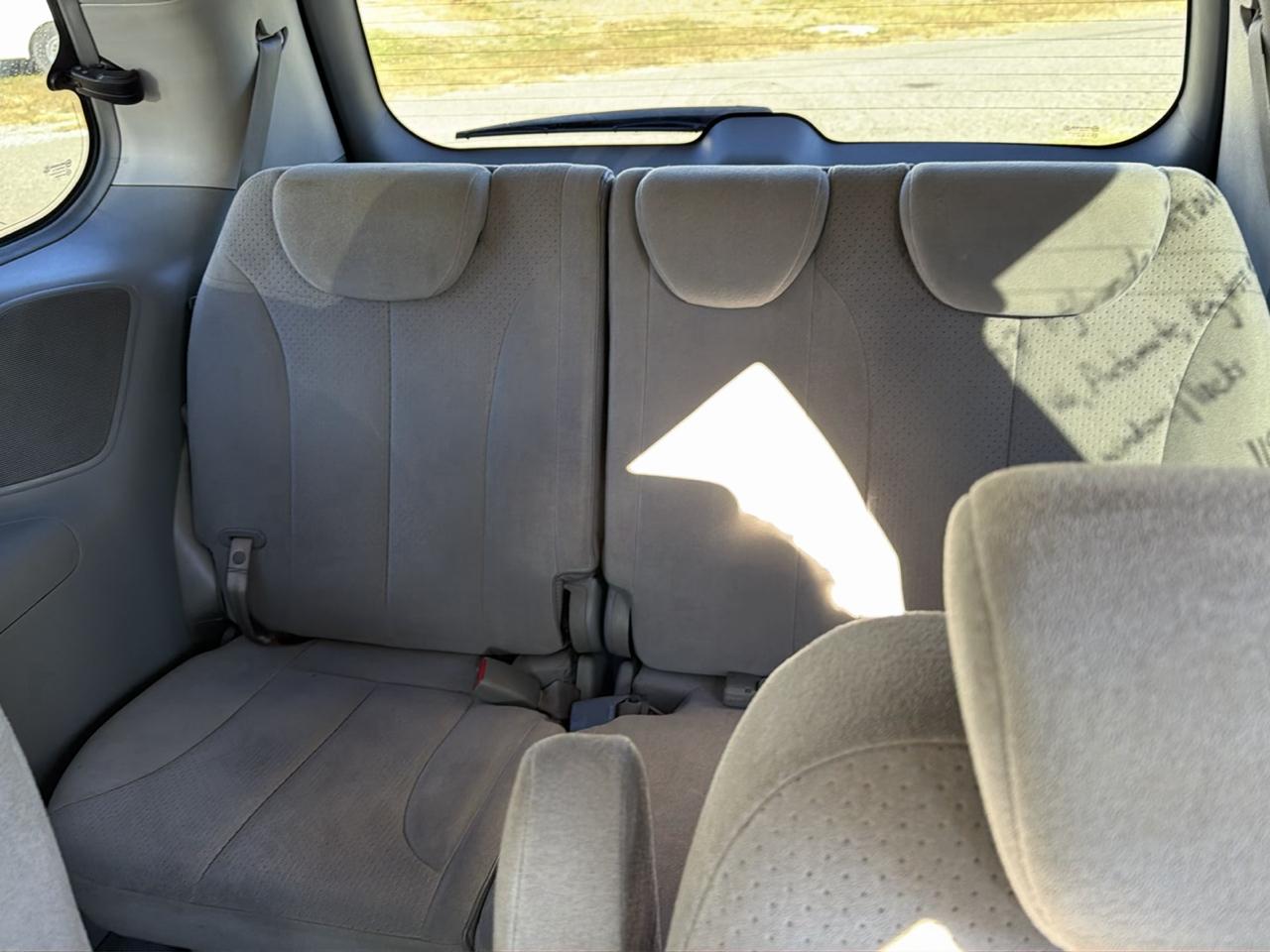 Hyundai Entourage GLS 2007