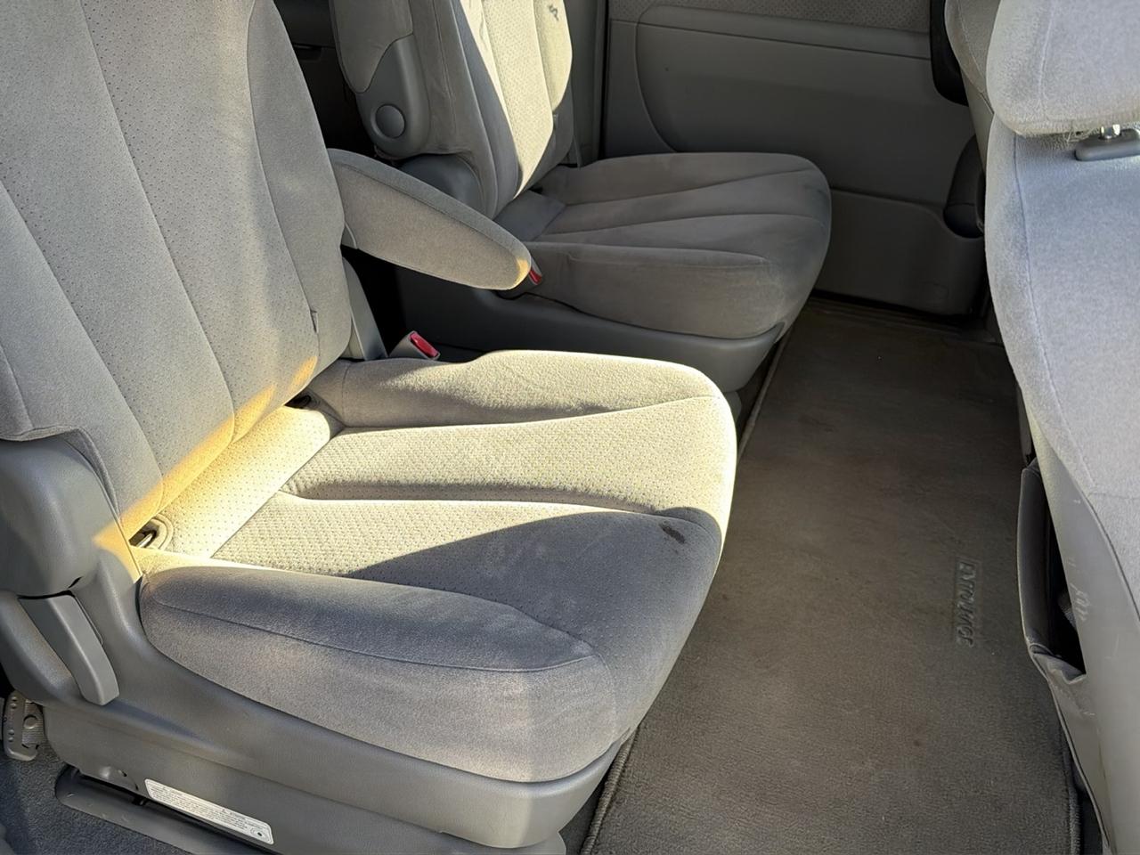 Hyundai Entourage GLS 2007