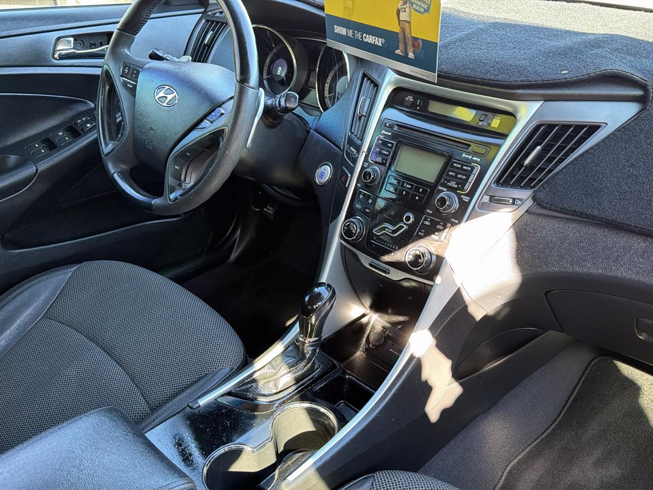 Hyundai Sonata 4dr Sdn 2.0L Auto SE 2011