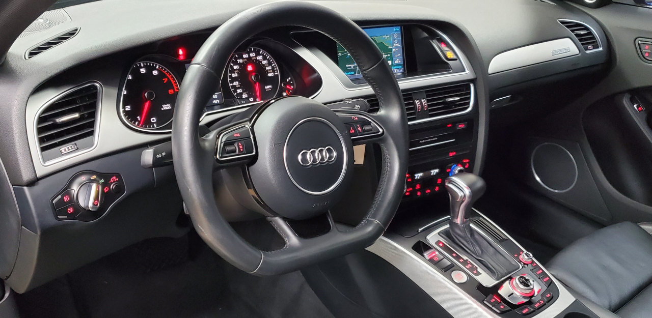 Audi A4  2015 Audi A4  2015