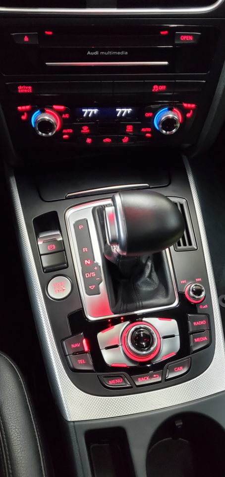 Audi A4  2015 Audi A4  2015