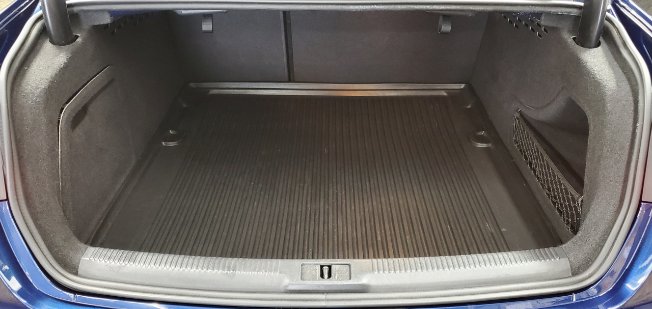 Audi A4  2015 Audi A4  2015